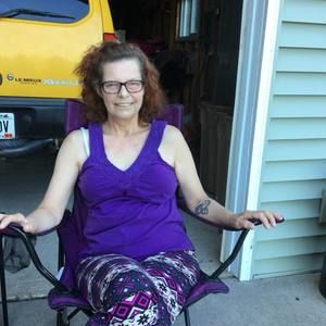 Meet your Posher, Cindy